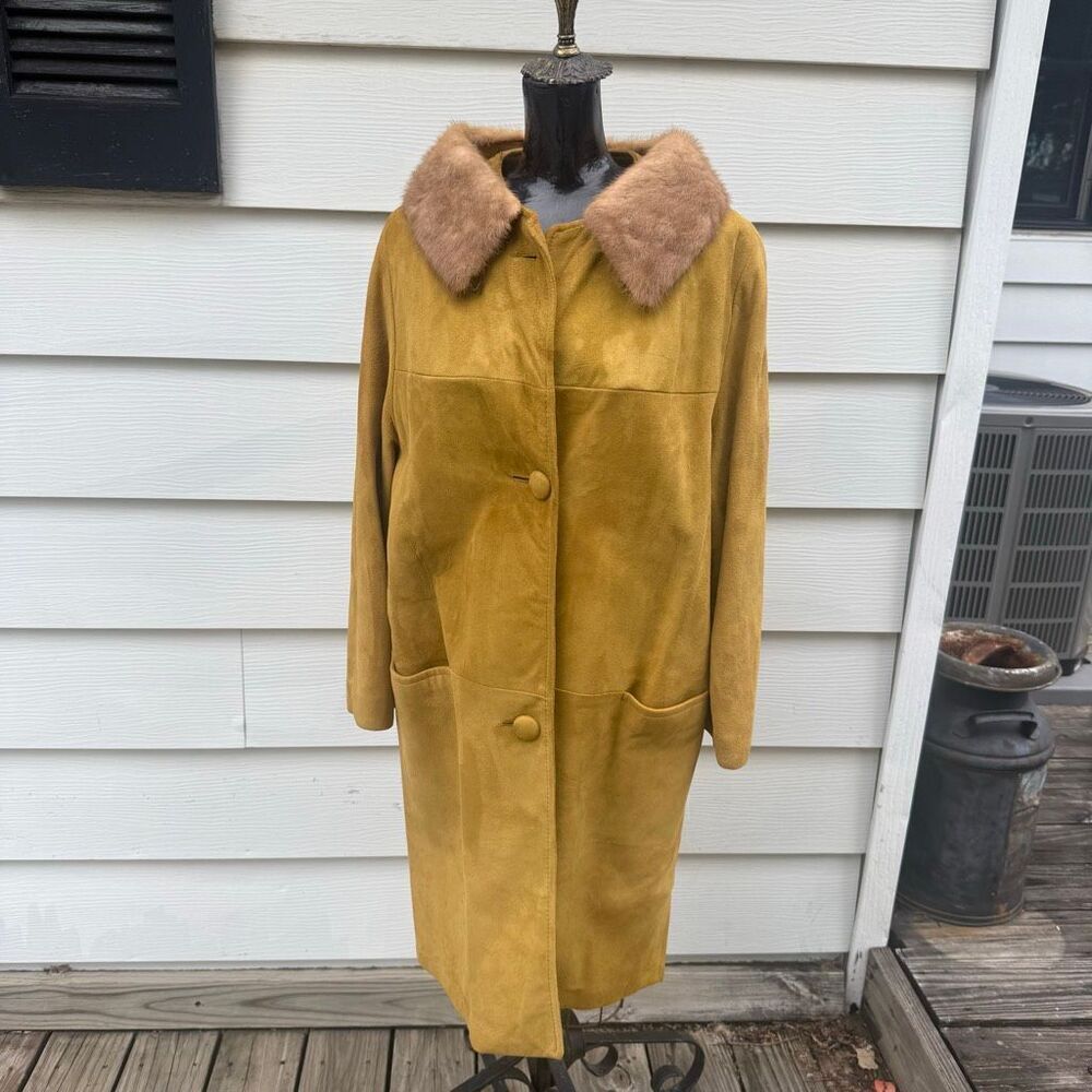 Vintage Carlisle Mustard Suede Coat With Mink Fur Collar